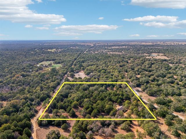 192 Carmen Hill LN, Bastrop, TX 78602