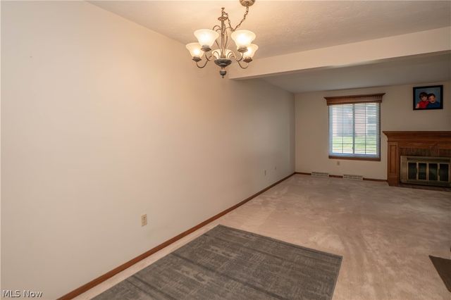 1836 Beechwood Avenue NE, North Canton, OH 44720