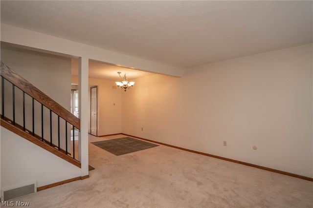 1836 Beechwood Avenue NE, North Canton, OH 44720