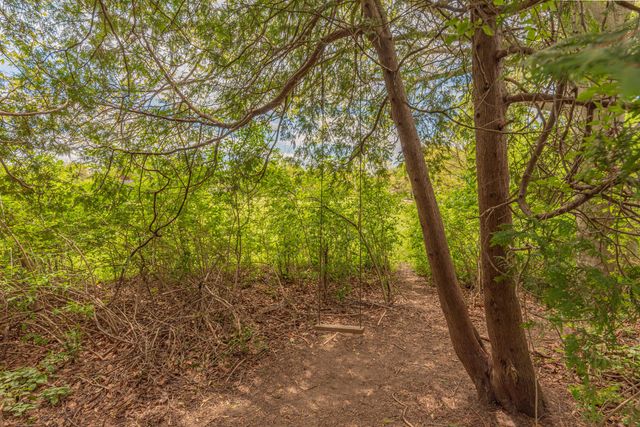 1807 Hiawatha Place, Ann Arbor, MI 48105