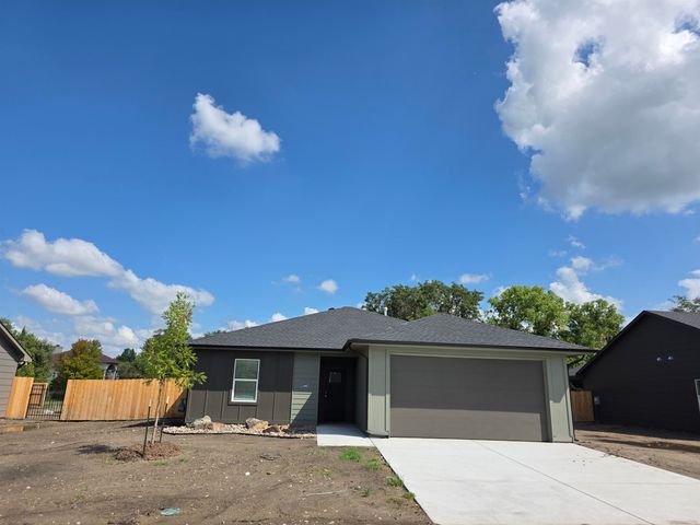 1108 SE 8th, Newton, KS 67114