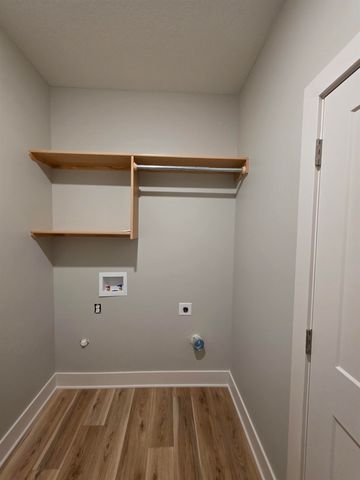 1108 SE 8th, Newton, KS 67114