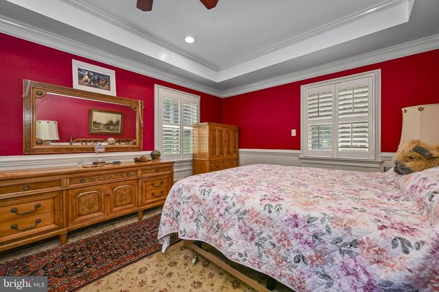 1272 HOLLOW RD, Chester Springs, PA 19425