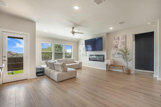 4007 Buckeye Bend, Melissa, TX 75454