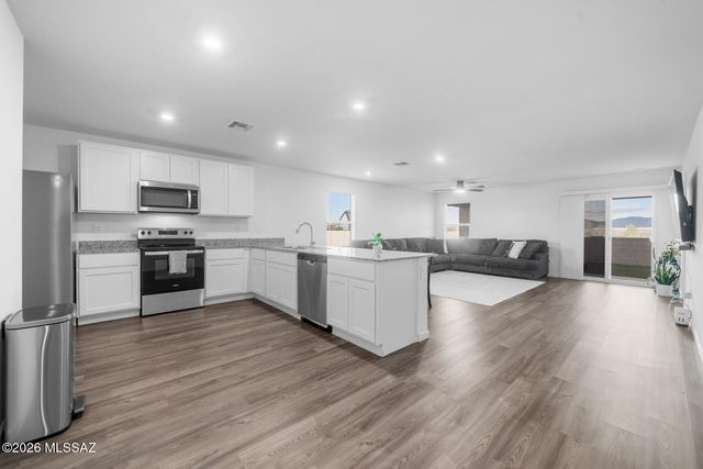 1257 S Maria Carmela Lane, Benson, AZ 85602
