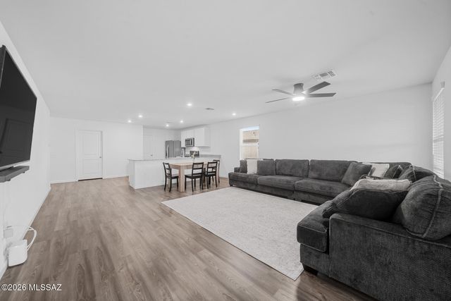 1257 S Maria Carmela Lane, Benson, AZ 85602