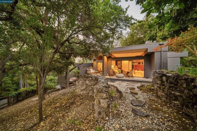 841 Kirkcrest Rd, Alamo, CA 94507