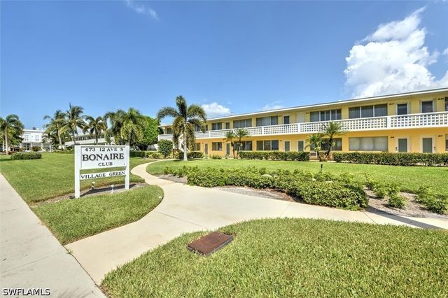 473 12th AVE S B12, Naples, FL 34102