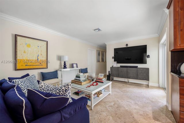1121 Hardee Rd 1121, Coral Gables, FL 33146