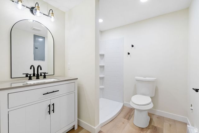 1549 N 400 W, Centerville, UT 84014