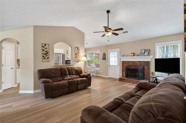 397 E Sycamore Drive, Winder, GA 30680