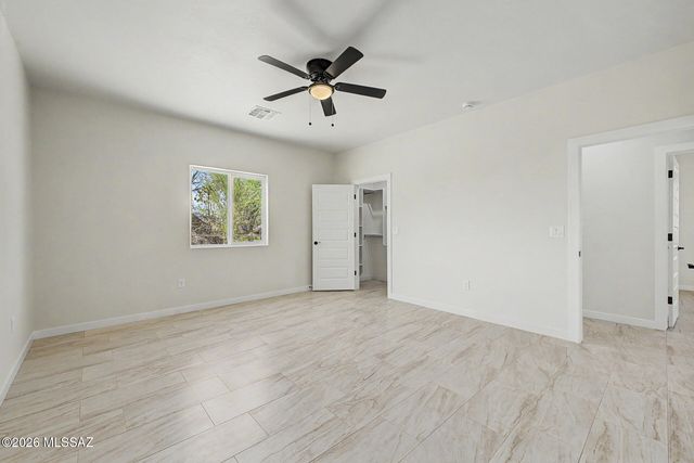 9219 W Floyd Street, Tucson, AZ 85735