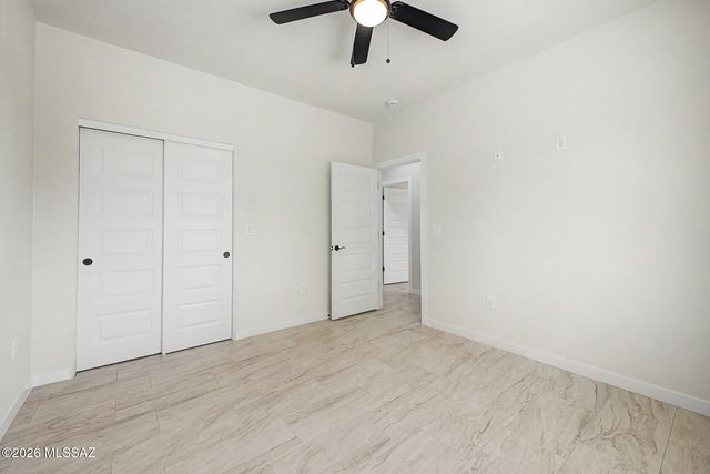 9219 W Floyd Street, Tucson, AZ 85735
