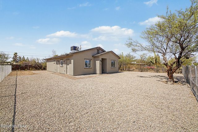 9219 W Floyd Street, Tucson, AZ 85735