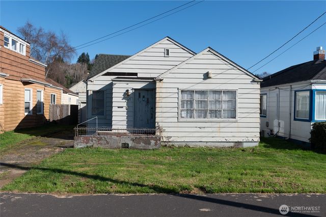 237 Emerson Avenue, Hoquiam, WA 98550