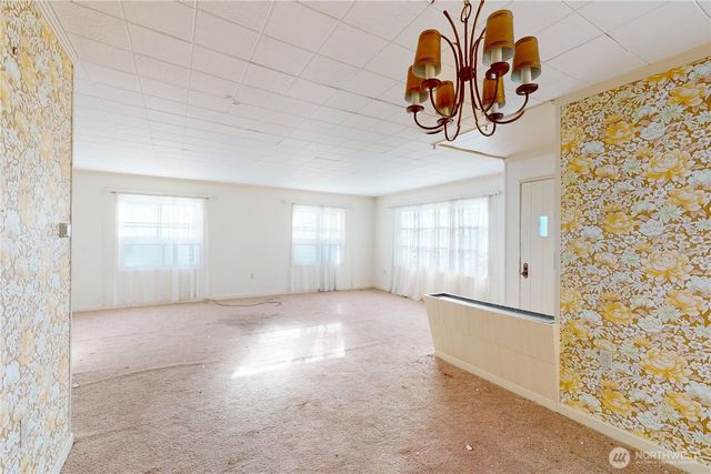 237 Emerson Avenue, Hoquiam, WA 98550