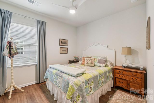 1328 Dali Boulevard, Mount Holly, NC 28120