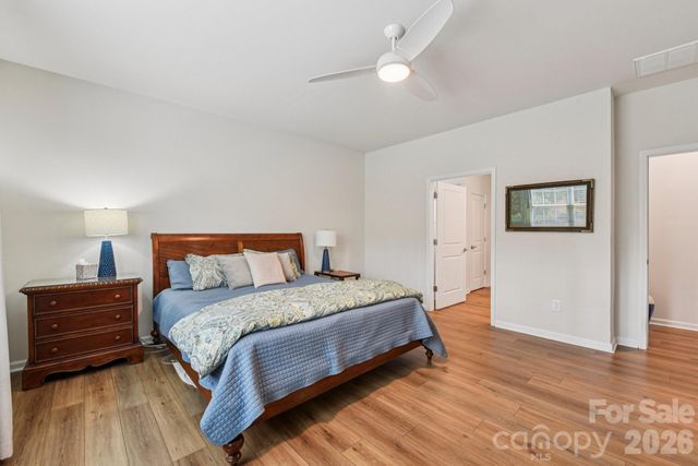 1328 Dali Boulevard, Mount Holly, NC 28120
