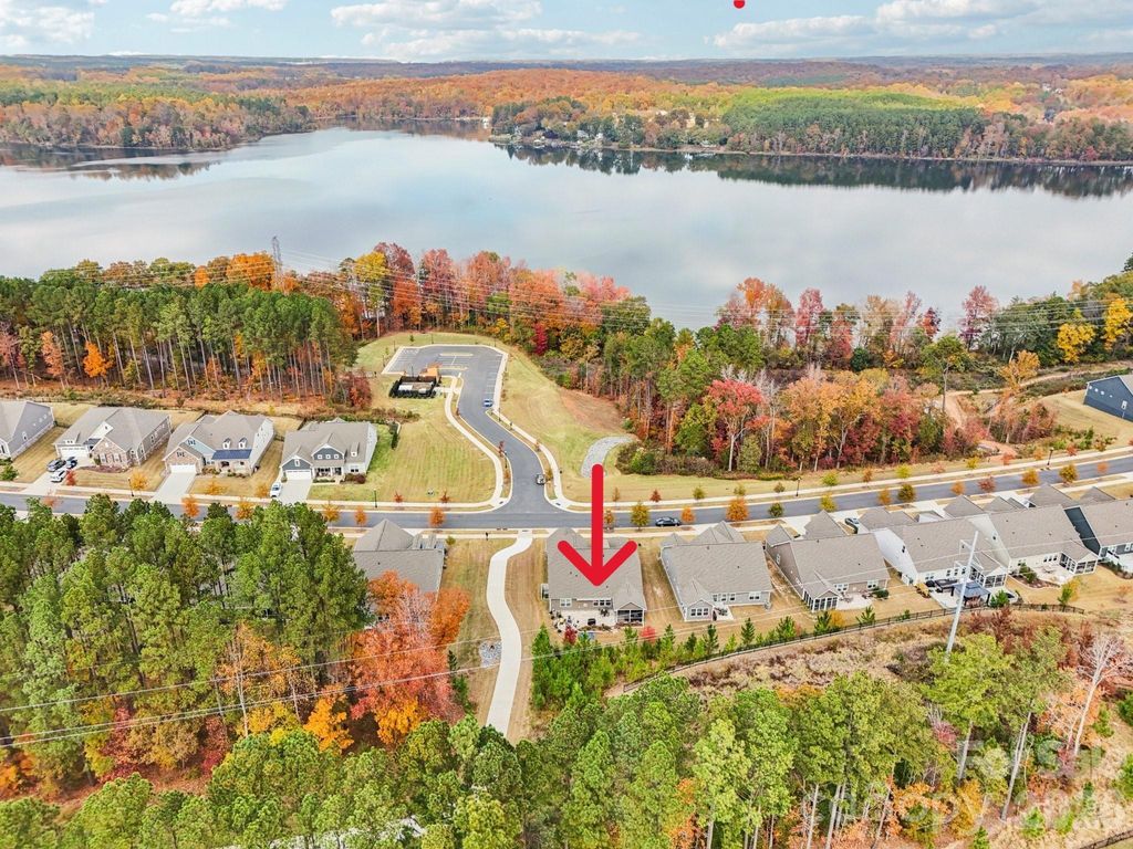 1328 Dali Boulevard, Mount Holly, NC 28120
