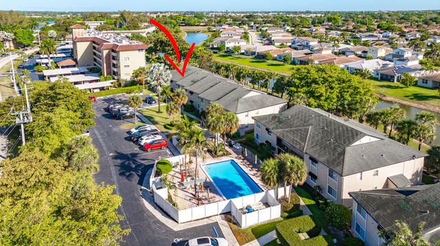 4040 Crystal Lake Dr 202, Deerfield Beach, FL 33064