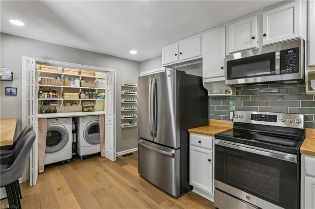 102 Tendril CT, Williamsburg, VA 23188