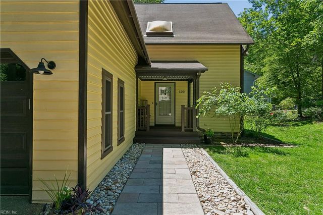 102 Tendril CT, Williamsburg, VA 23188