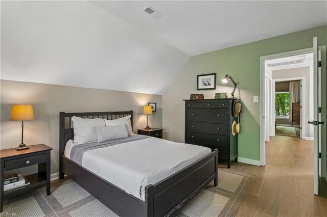 102 Tendril CT, Williamsburg, VA 23188
