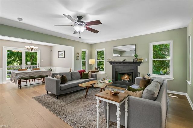 102 Tendril CT, Williamsburg, VA 23188