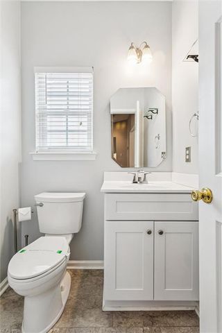 410 Rolling Hills DR, Williamsburg, VA 23185