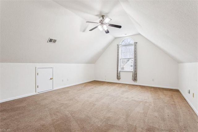 410 Rolling Hills DR, Williamsburg, VA 23185