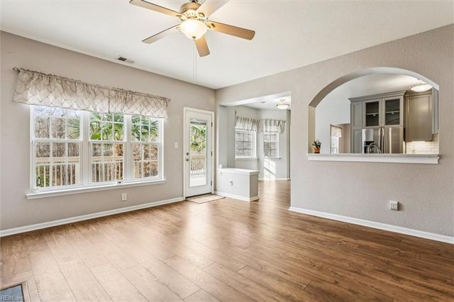 410 Rolling Hills DR, Williamsburg, VA 23185