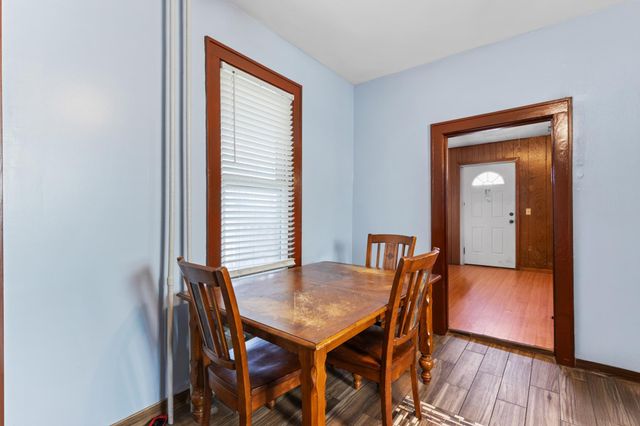 2742 Stevens Avenue, Minneapolis, MN 55408