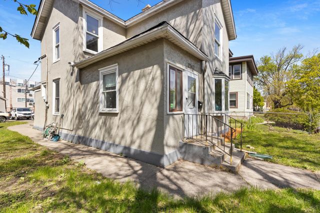 2742 Stevens Avenue, Minneapolis, MN 55408