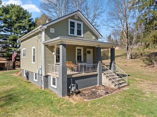 35 Lyle Road, Wheeling, WV 26003