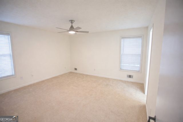 5270 Oaks Landing Court, Sugar Hill, GA 30518