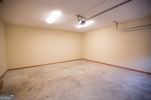 5270 Oaks Landing Court, Sugar Hill, GA 30518