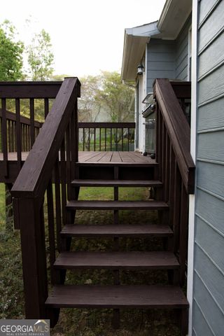 5270 Oaks Landing Court, Sugar Hill, GA 30518