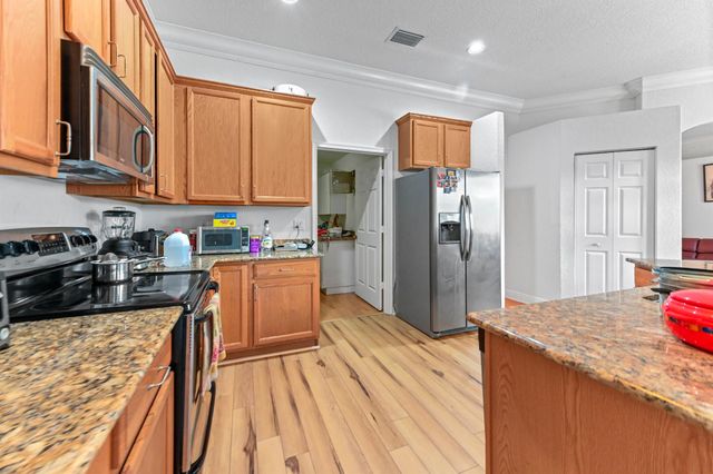 11130 66th Street N, West Palm Beach, FL 33412