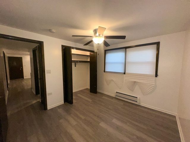 2231 Prairie Street G, Blue Island, IL 60406