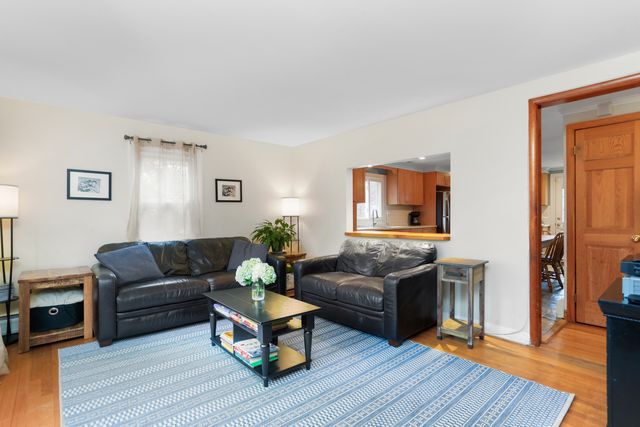 101 Soundview Avenue, Fairfield, CT 06825