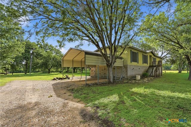 1301 Sea Willow Drive, Marion, TX 78124