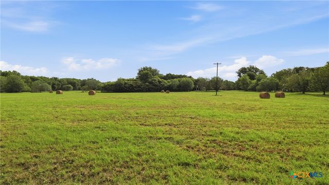 1301 Sea Willow Drive, Marion, TX 78124