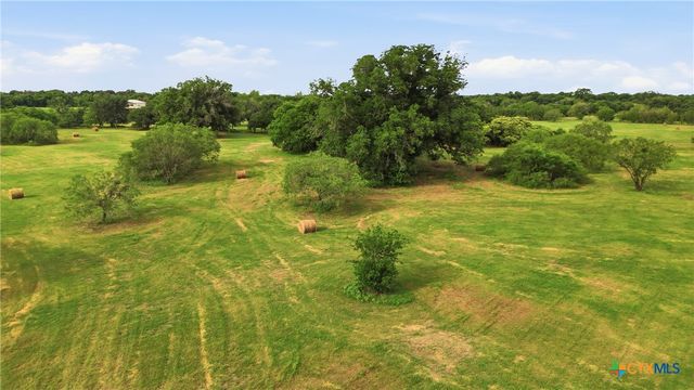 1301 Sea Willow Drive, Marion, TX 78124