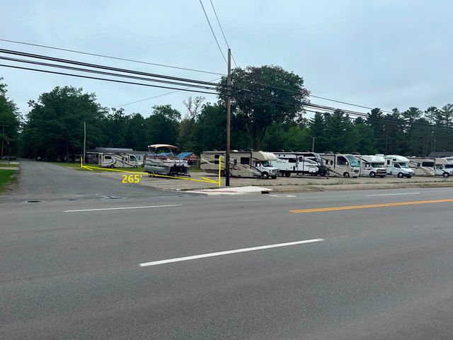 104 Burrill Drive, Houghton Lake, MI 48629