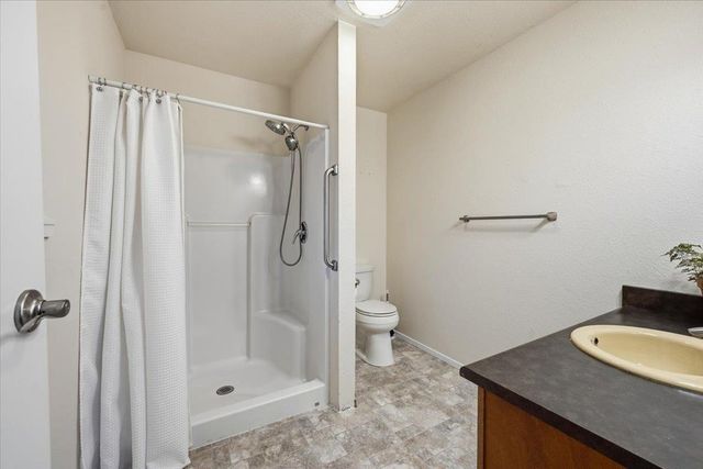 17854 Oriole Ct, Penn Valley, CA 95946