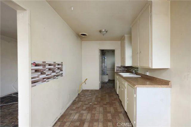 6504 Jaboneria, Bell Gardens, CA 90201