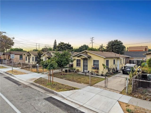 6504 Jaboneria, Bell Gardens, CA 90201