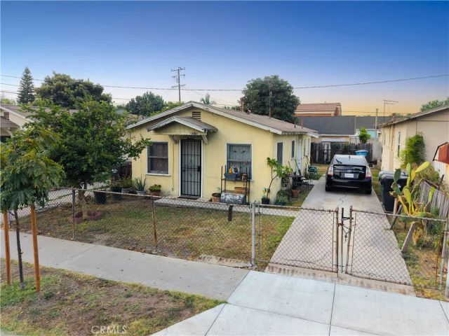 6504 Jaboneria, Bell Gardens, CA 90201