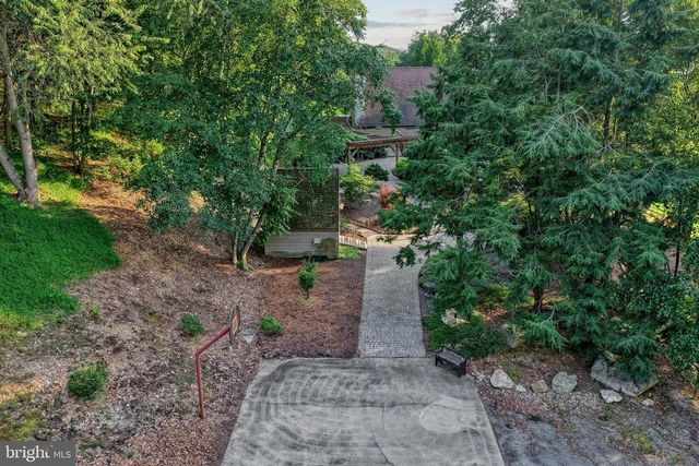 3035 STILLHOUSE HOLLOW ROAD, Shippensburg, PA 17257