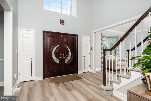 12 WENDOVER RD, East Windsor Twp, NJ 08520